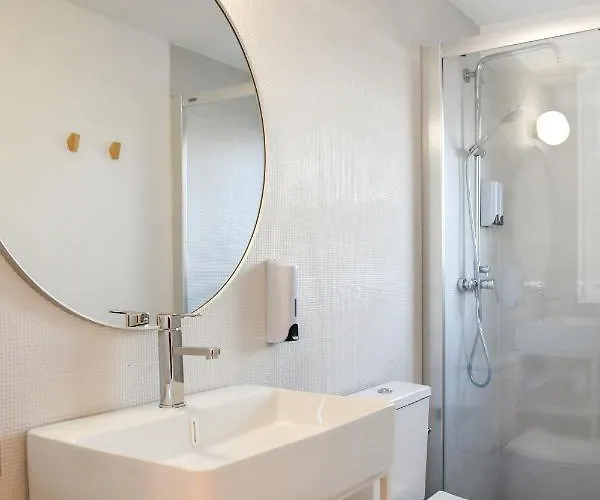 Casa Maui 4*
